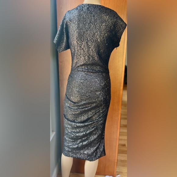 LA PETITE S***** Bateau Neckline Knee Length Dress Size 6” - Picture 4 of 7